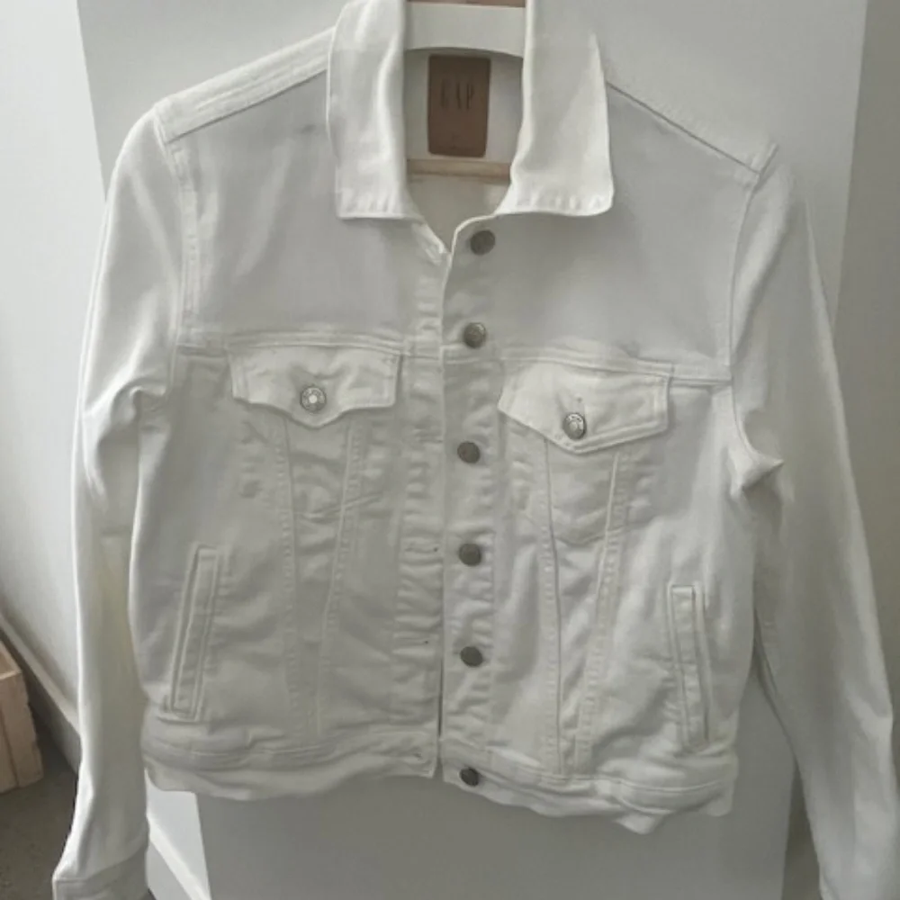 Jacket - Picture 2 of 4